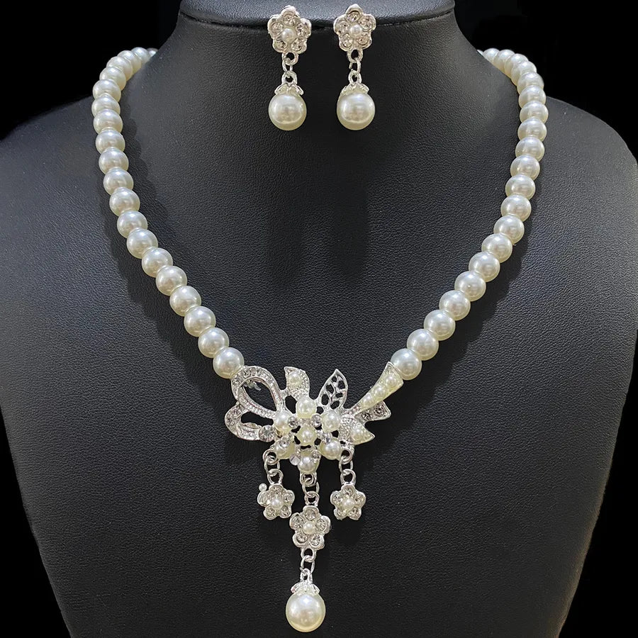 Elevate Your Bridal Look with the Elegant Pearl Bridal Necklace and Earring Set