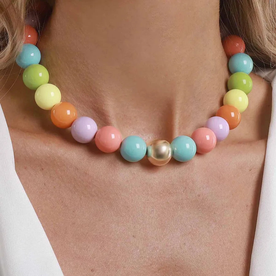 Elevate Your Style with Our Handmade Beaded Necklace