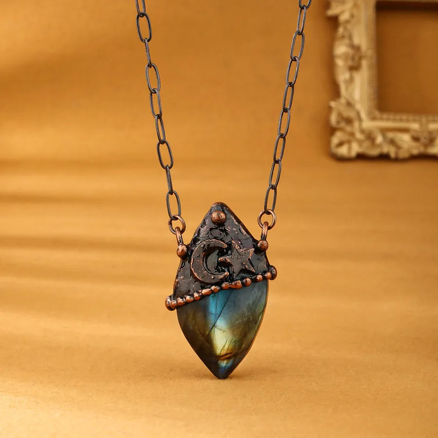 Discover the Elegance of Our Labradorite Copper Asymmetrical Necklace