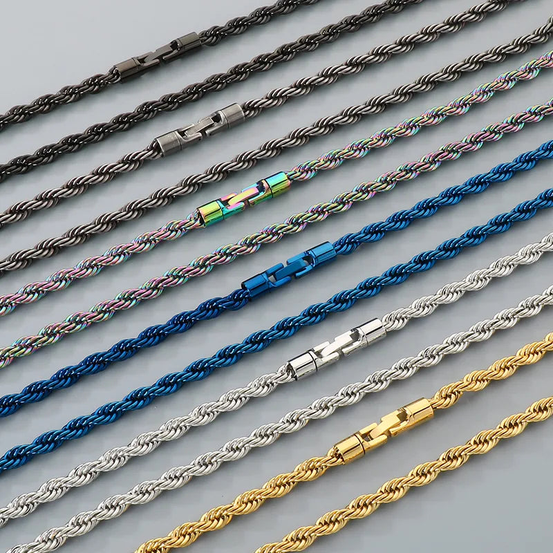 Discover the Elegance of Our 18K Gold Vacuum-Plated Necklace
