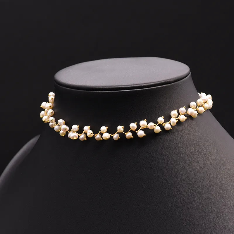 Discover the Elegance of the Geometric Copper Plating Inlay Pearl Necklace