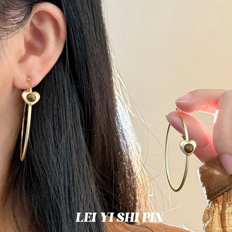 Discover the Elegance of Retro Tiger Eye Stone Earrings
