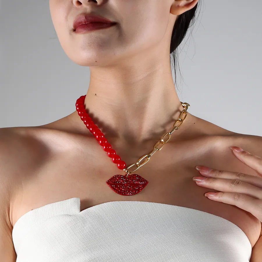 Elevate Your Style with the Retro Simple Style Korean Lips Plastic Necklace