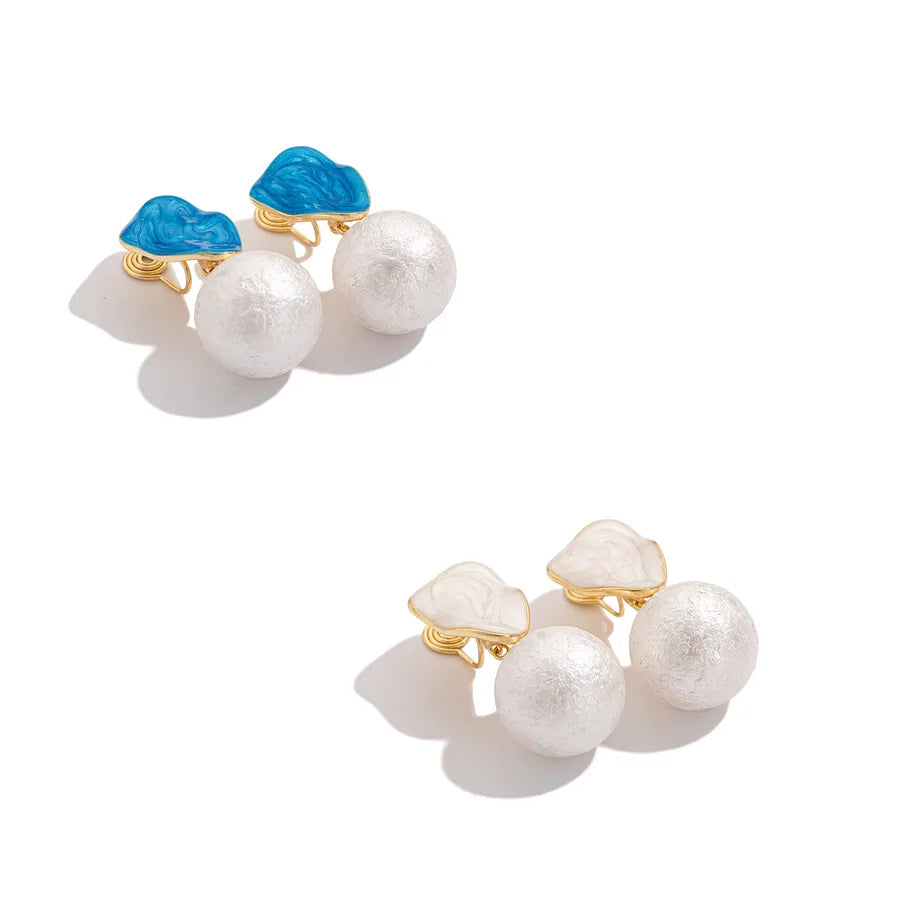 Elevate Your Style with Retro Pearl Geometric Blue Gradient Ear Studs
