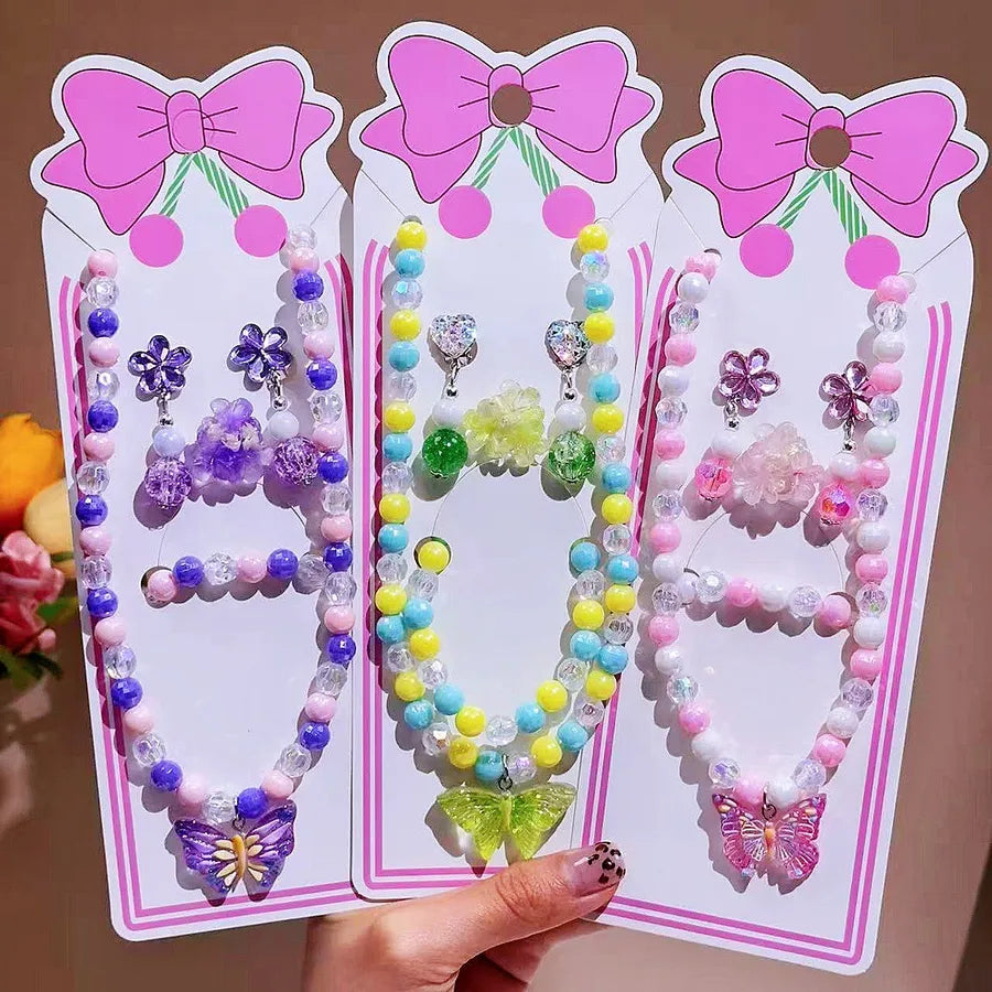 Enchanting Children's Butterfly Pearl Necklace Set: A Fairy Tale Accessory