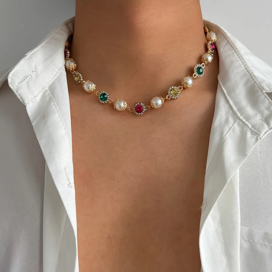 Elevate Your Style with Our Fashionable Alloy Pearl Necklace