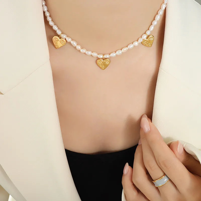 Discover the Elegance of Our Heart-Shaped Freshwater Pearl Necklace