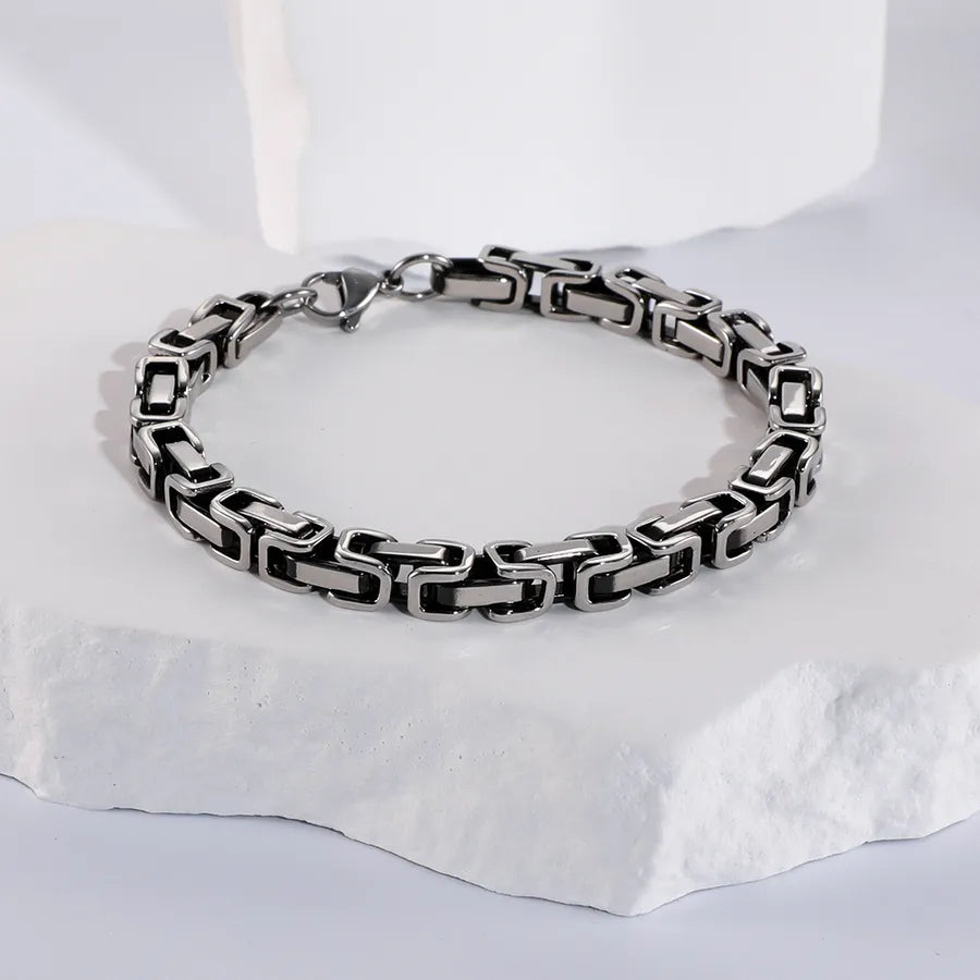 Elevate Your Style with the Men's Trendy Emperor Chain