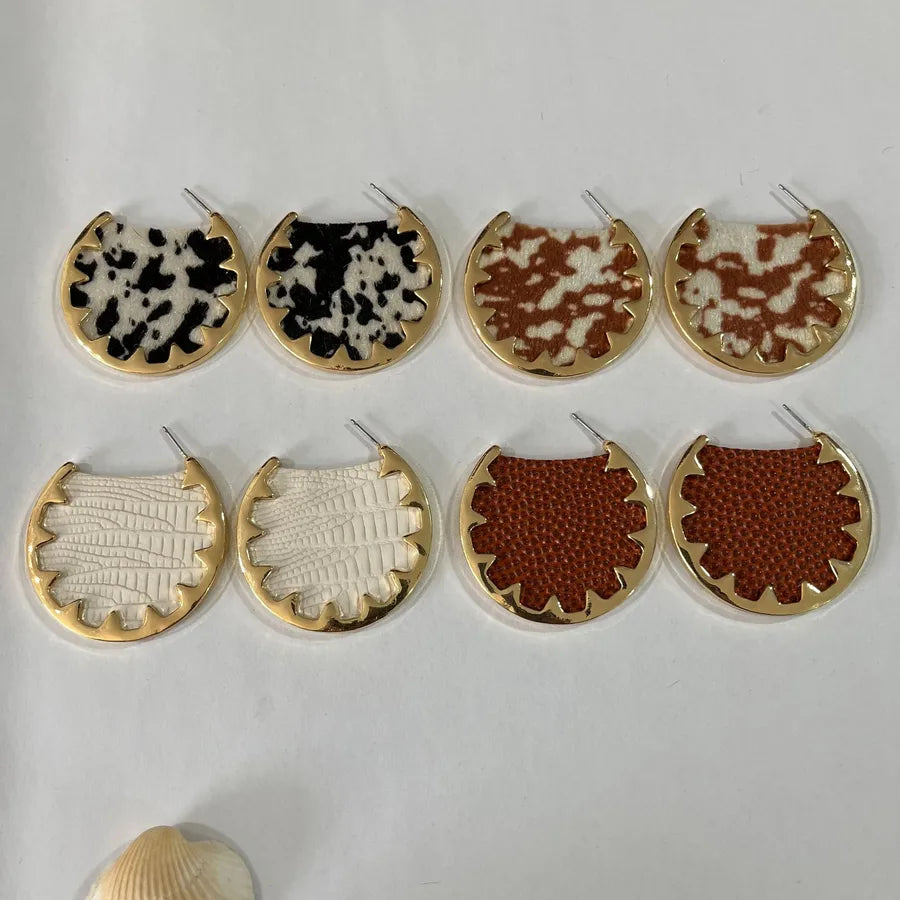 Elevate Your Style with Our Unique Leather Lizard Pattern Ear Cuff