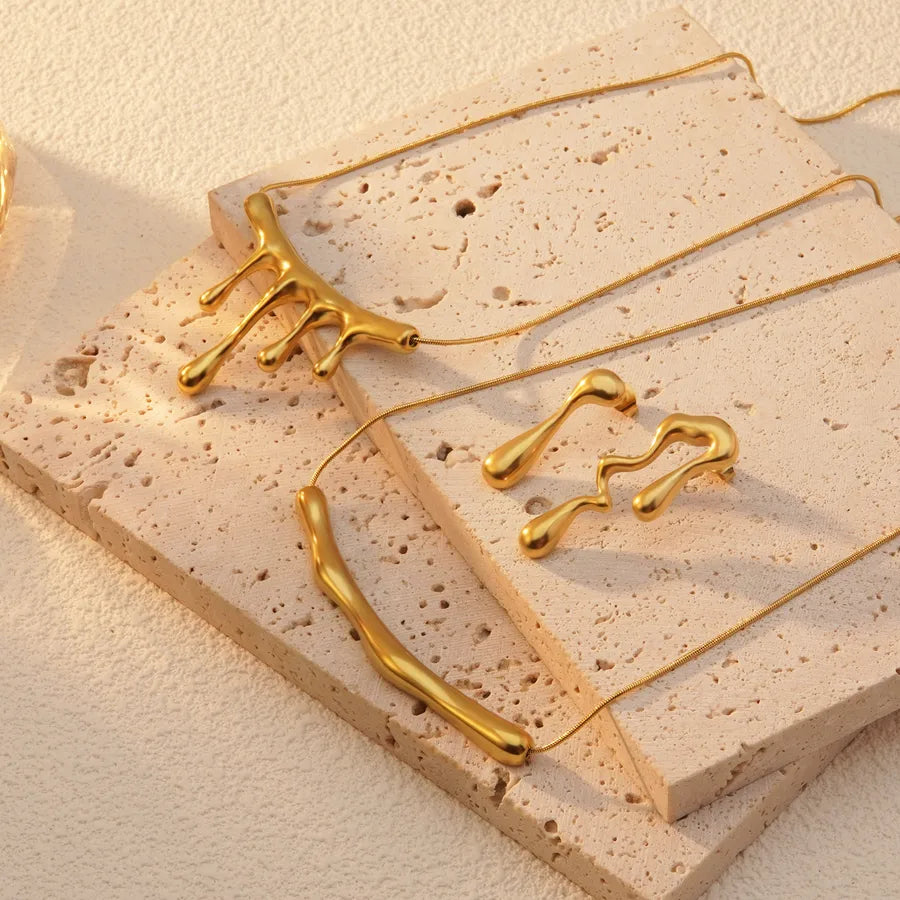 Elevate Your Style with Our Classic Waves Jewelry Set