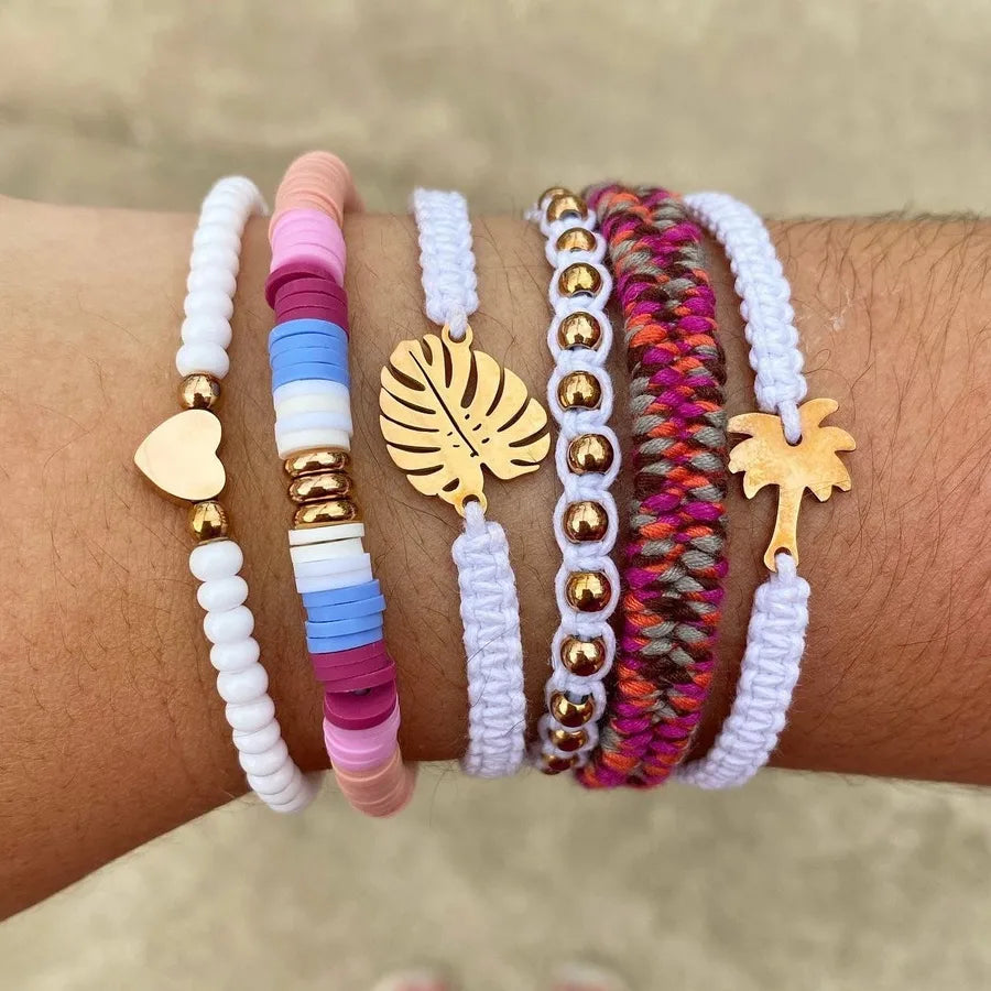 Discover the Elegance of the Stainless Steel Banana Leaf Bracelet Set