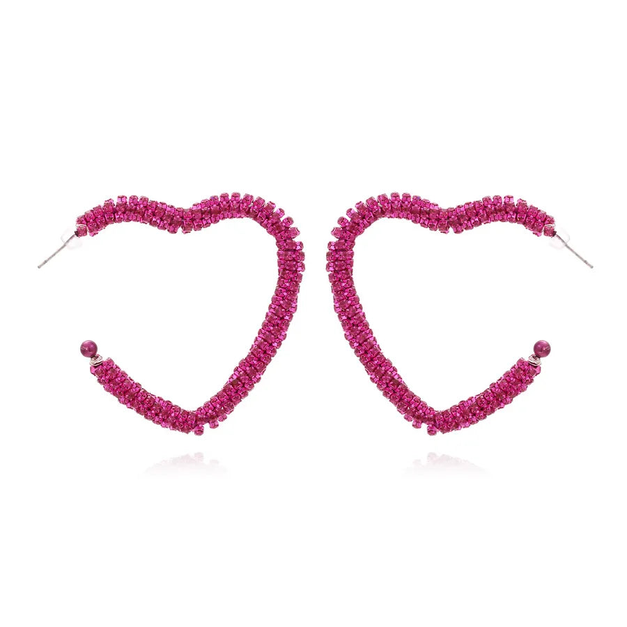 Elevate Your Style with Fashionable Versatile Claw Chain Rhinestone Heart-Shaped Earrings