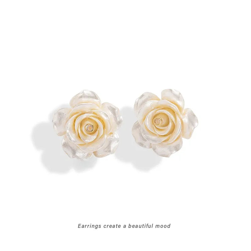 Discover the Elegance of Vintage Soft Tea Rose Earrings