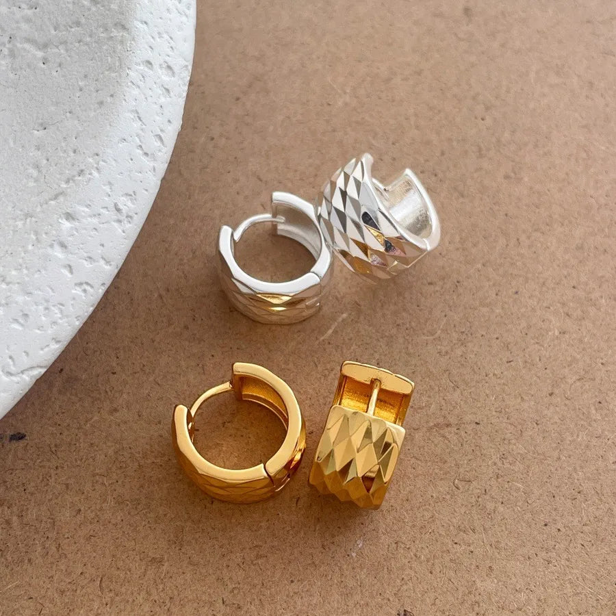 Elevate Your Style with Gold Diamond Pattern Round Earrings
