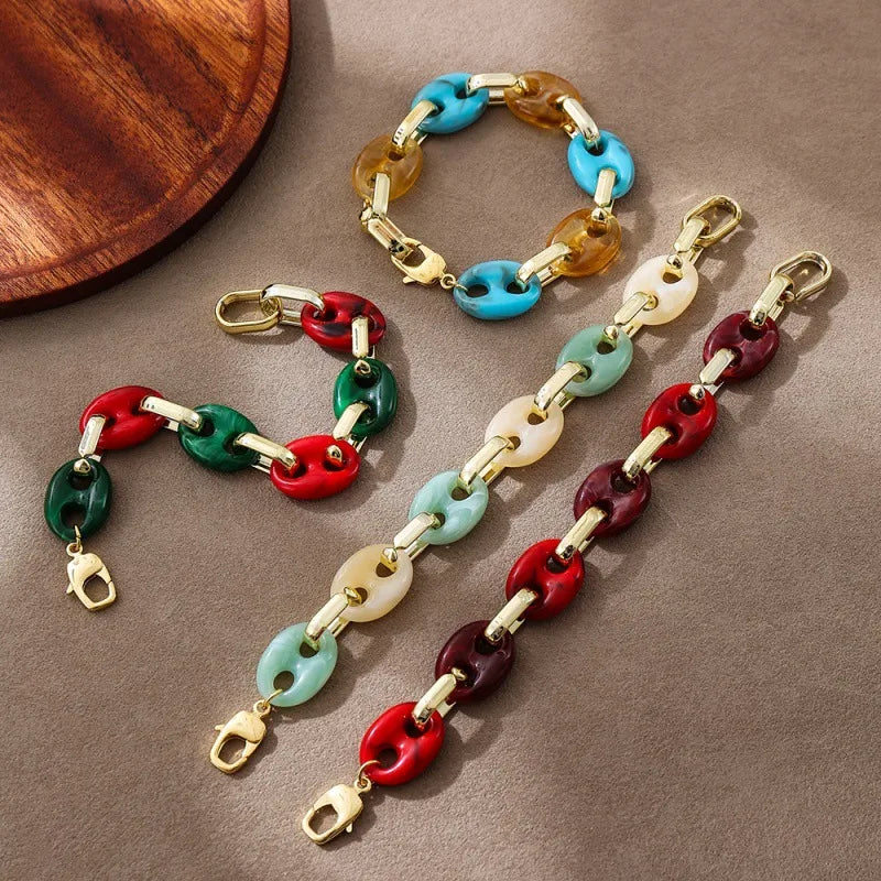Discover the Charm of the Retro Acrylic Chain Bracelet for Women