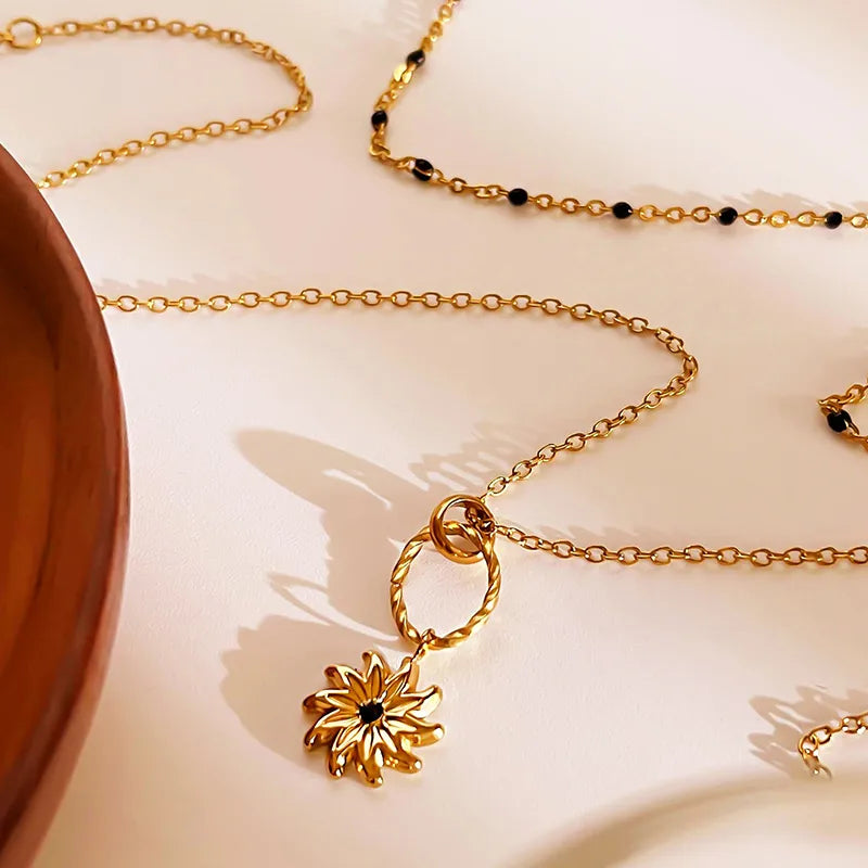 Elevate Your Style with the Flower 316L Stainless Steel Rhinestones Pendant Necklace