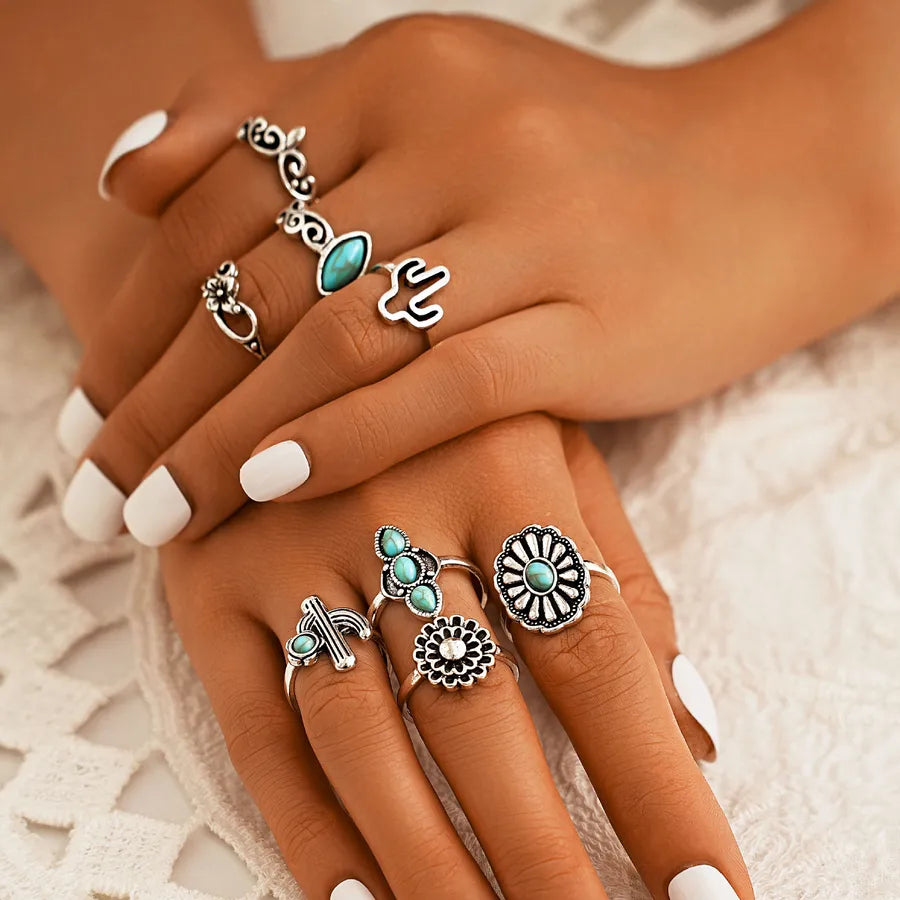 Discover the Elegance of the New Combined Ring Set: Retro Personalized Turquoise Cactus Flower