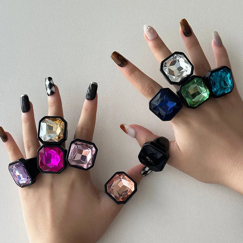 Discover the Elegance of the Personalized Octagonal Resin Ring Set