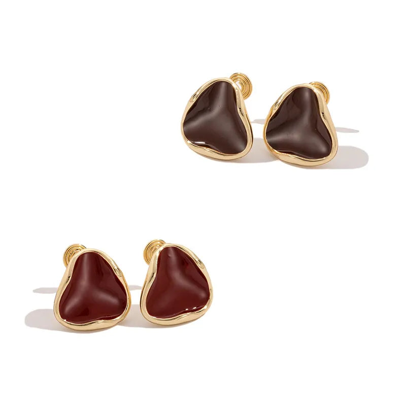 Elevate Your Style with Vintage Irregular Triangle Ear Clips