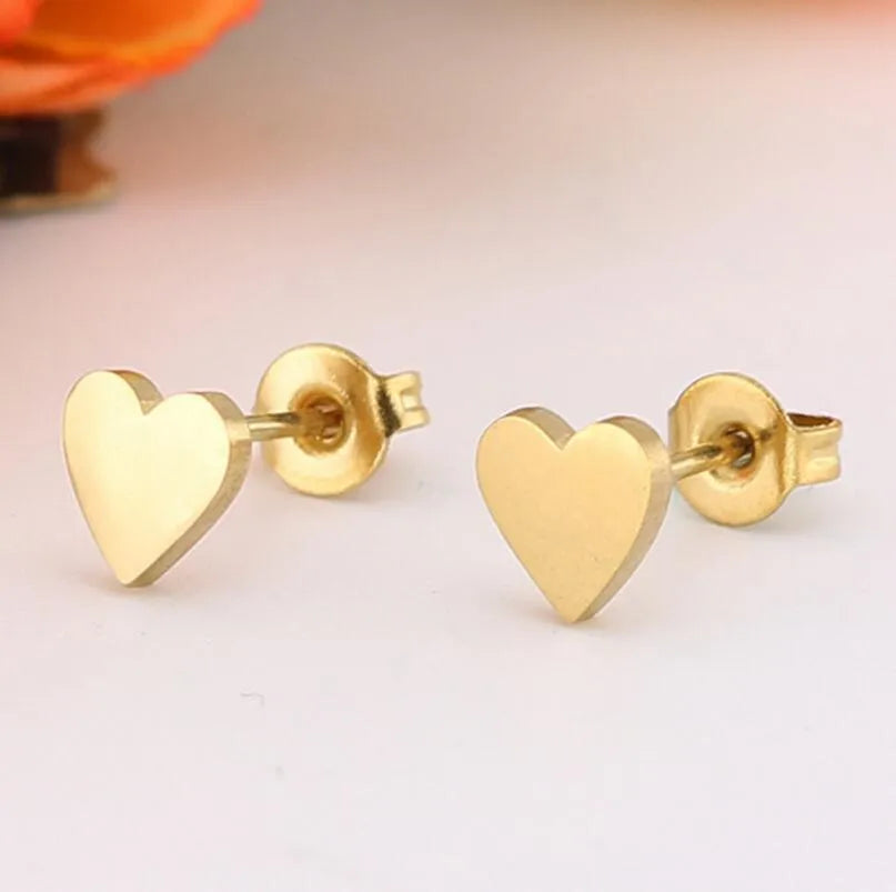 Discover Our Fashion Heart 304 Stainless Steel No Inlaid 18K Gold Plated Ear Studs