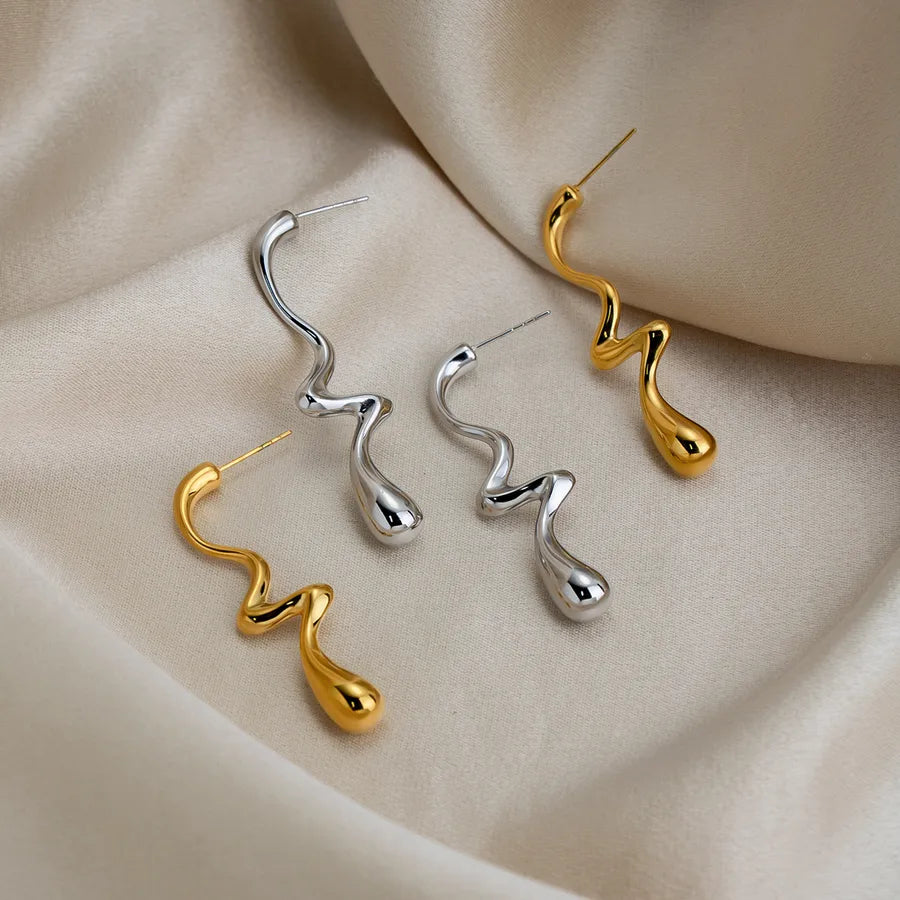 Elevate Your Style with Modern Irregular Geometric Gold-Plated Ear Studs