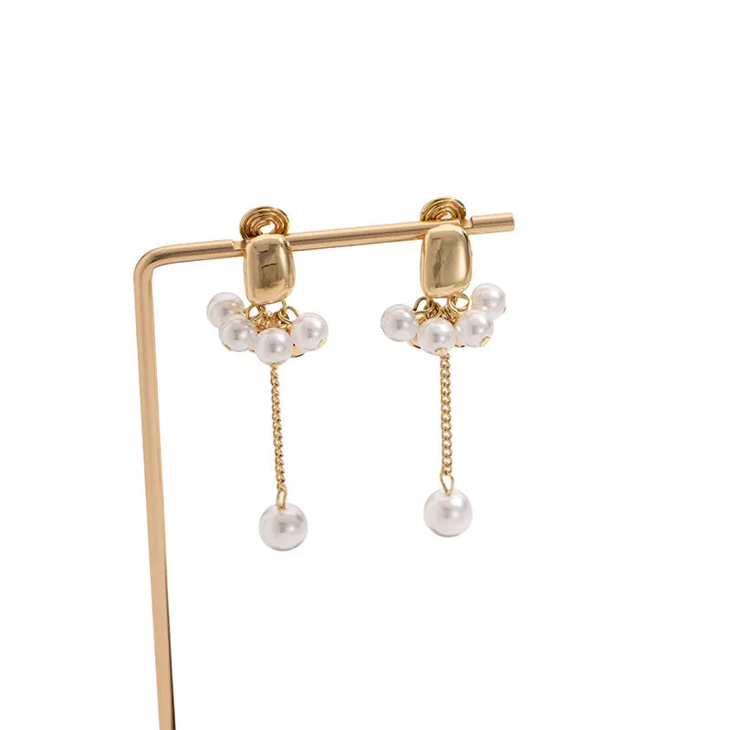 Elevate Your Style with Pearl Tassel Earrings: The Perfect Accessory for Every Occasion