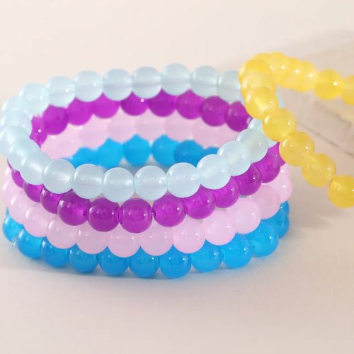 Geometric Beaded Chain Bracelet for Women Featuring Glass Beading Craft