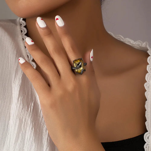 Handmade Golden Plated Zinc Alloy Snake Ring for Women with Artificial Gemstones