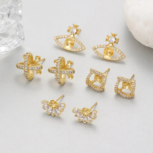 Square Stud Earrings for Women with Copper Ear Pins, Featuring Bezel Setting and Electroplated Gold Plating with Artificial Pearl Inlay