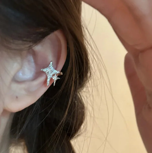 Asymmetrical Star Clip Earrings for Women in Silver Plated Brass with 0.03µm Coating Featuring Zircon Inlay