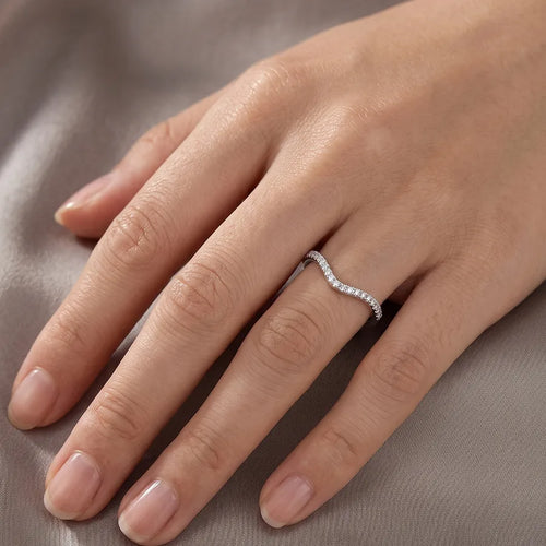925 Sterling Silver Ring for Women Featuring Round Moissanite in Silver