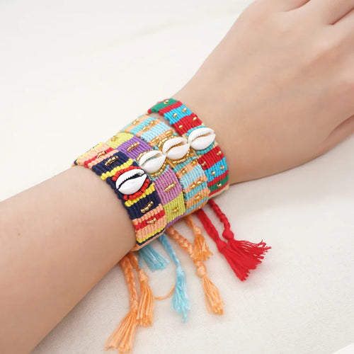 Women’s Drawstring Shell Bracelets Featuring Beading Craft with Seed Bead Material and Rope Cord Chain