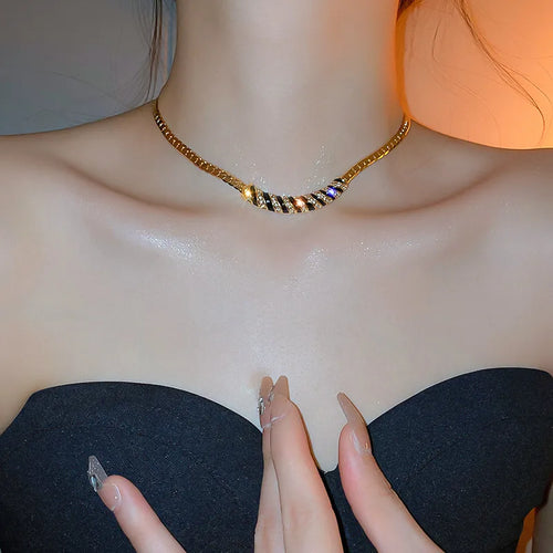 Classical Lady Geometric Alloy Lobster Trigger Clasp Closure Choker Wholesale