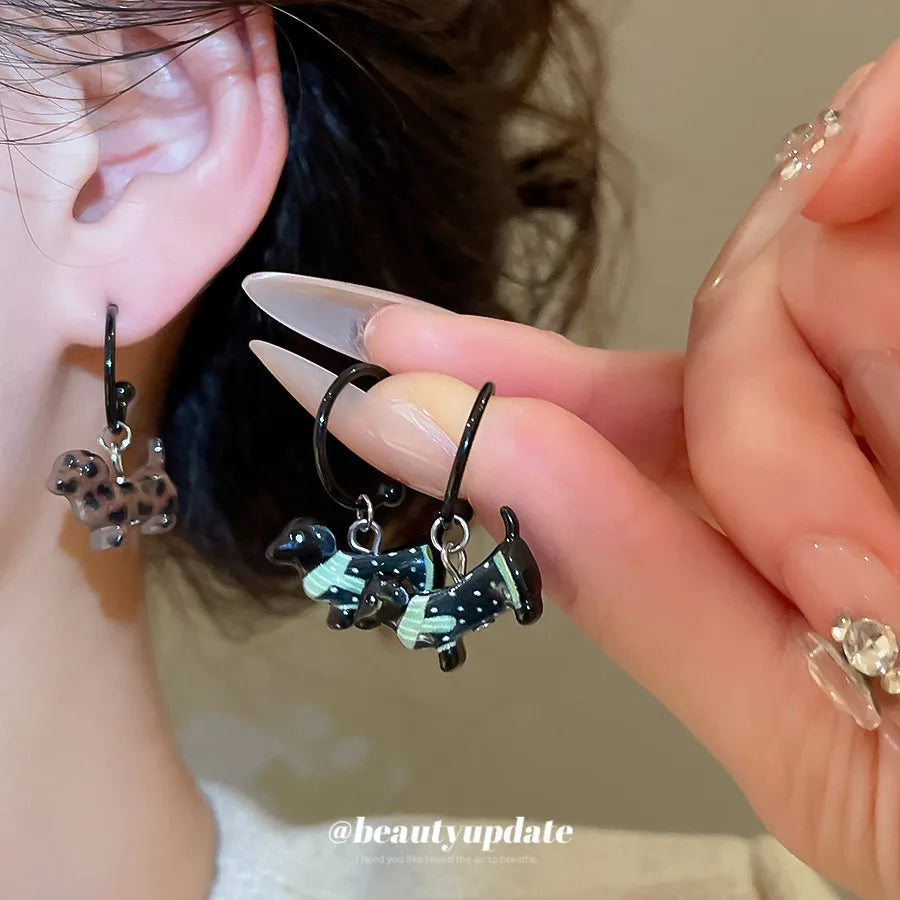 Elegant Silver Needle Dog Pendant Earrings - A Perfect Addition to Your Jewelry Collection
