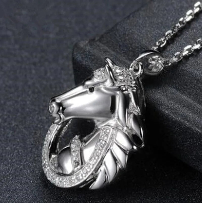 Men's Diamond Horse Pendant Necklace: A Touch of Elegance