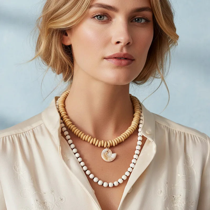 Discover the Elegance of Our Handmade Shell Pendant Necklace