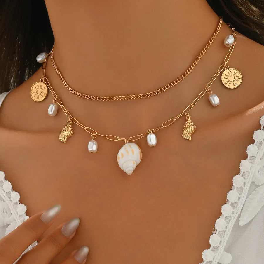 Elevate Your Style with the 2-Piece Set Bohemian Ocean Style Conch Necklace