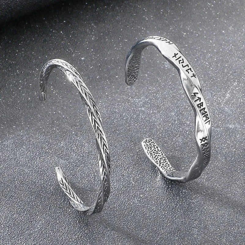 Elevate Your Style with the Trendy 304 Stainless Steel Geometric Twist Pattern Men's Open Bracelet