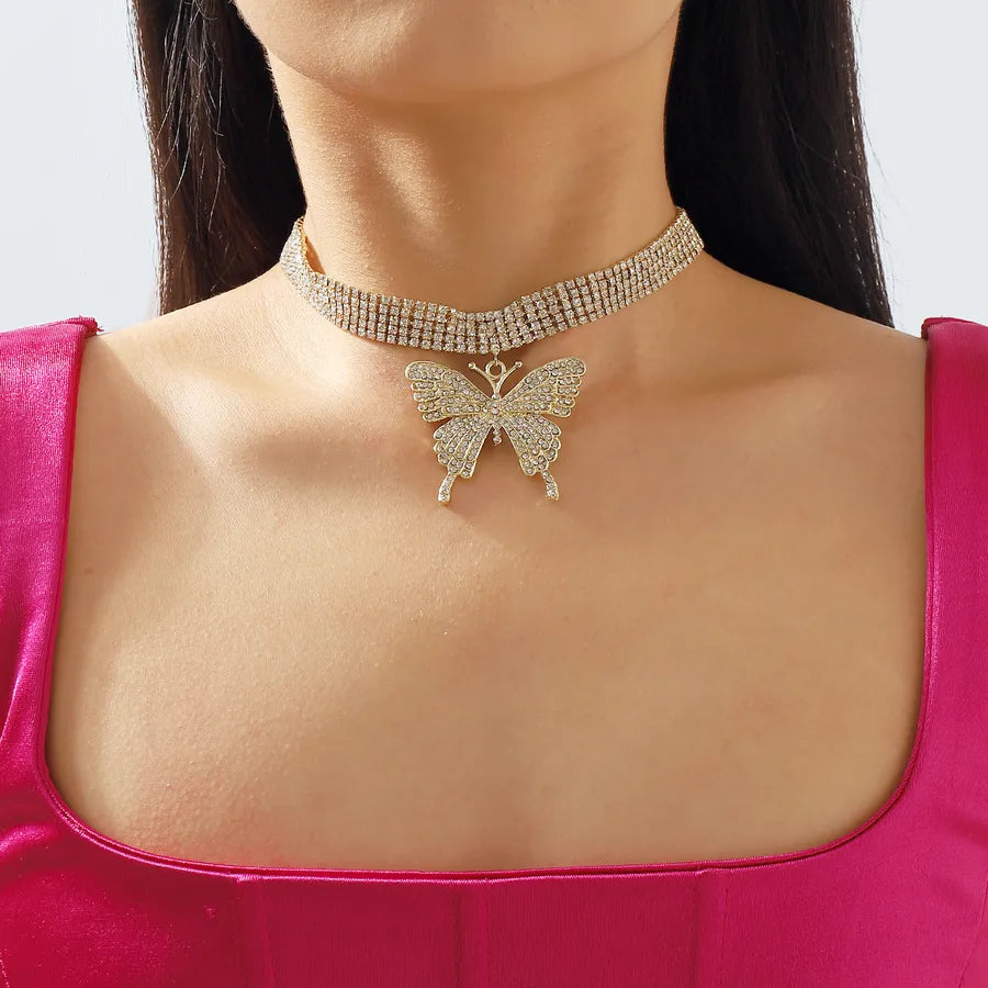 Elevate Your Style with Our Elegant Butterfly Pendant Necklace