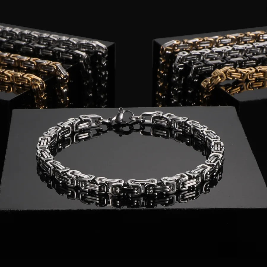 Elevate Your Style with the Trendy Men's Simple 18K Gold Plated Titanium Steel Bracelet
