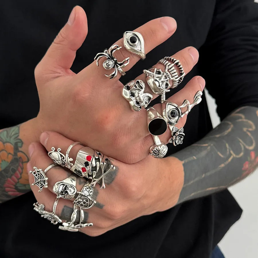 Elevate Your Style with the Men's 21-Piece Spider Web Poker Card Rings Set