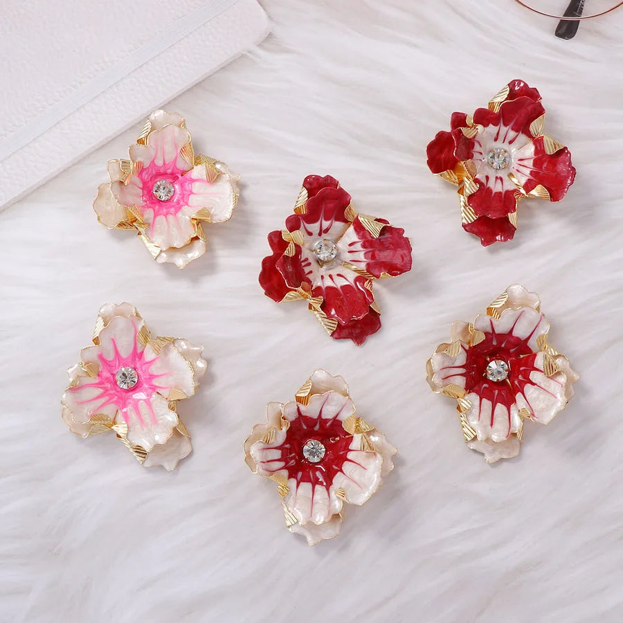 Discover the Elegance of Fashionable Bohemian Style Metal Oil Drop Flower Earrings