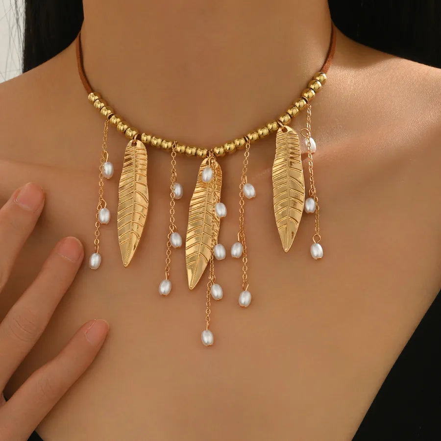 Elevate Your Style with the Leaf Pendant Necklace for Women