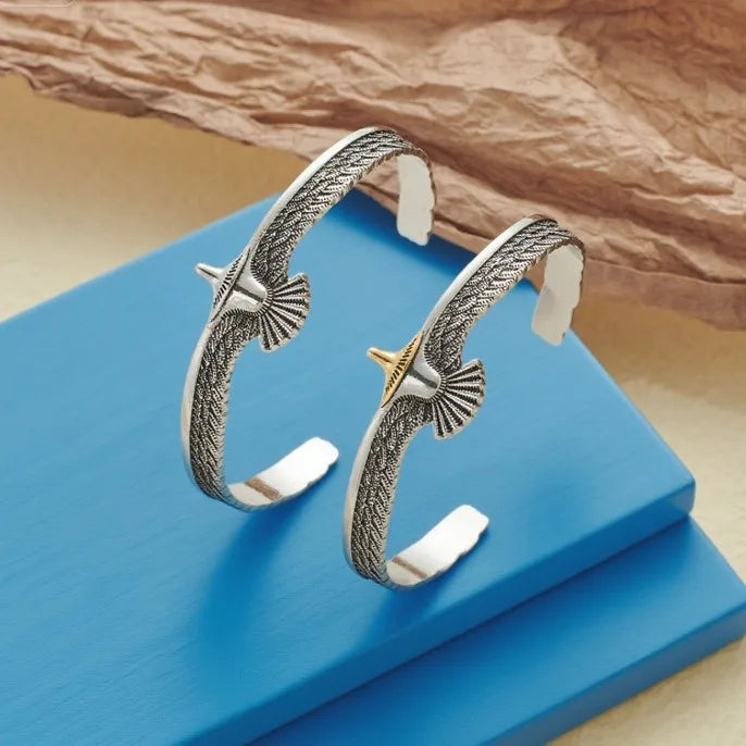 Elevate Your Style with the Wish Bestselling Open Hand Bracelet
