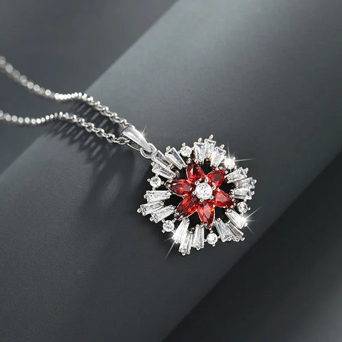 XUPING Romantic Shiny Snowflake Artificial Gemstones Copper Alloy Pendant Necklaces Christmas Wholesale
