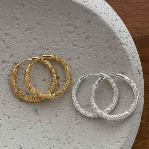 Geometric Twist Hoop Earrings for Women in Copper Alloy with 18K Gold Plated Coating and Copper Alloy Ear Pins