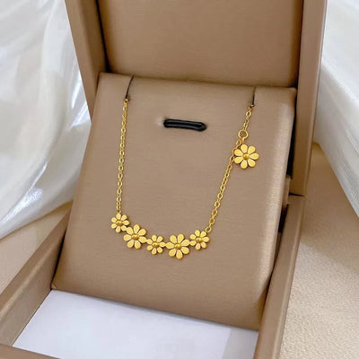 Wholesale Jewelry Simple Style Flower 304 Stainless Steel 18K Gold Plated Jewelry Set