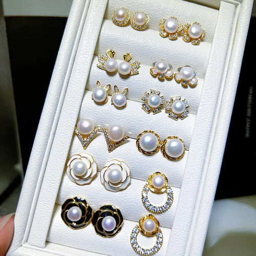 Women’s Freshwater Pearl Stud Earrings with 5-6mm Natural White Button Pearls in Simple Style