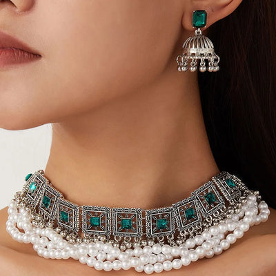 Elegant Pearl Necklace Earring Set Vintage Tassel Bell Charm Alloy Metal Geometric Design Quadrate Diamond Women Jewelry