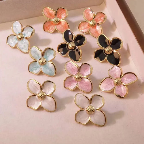 1 Piece Lady Romantic Flower Titanium Steel Earrings Ear Studs